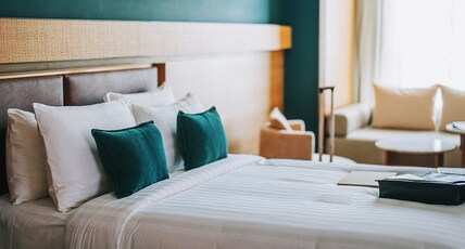 Phoenix stay in Room Type - Premium room