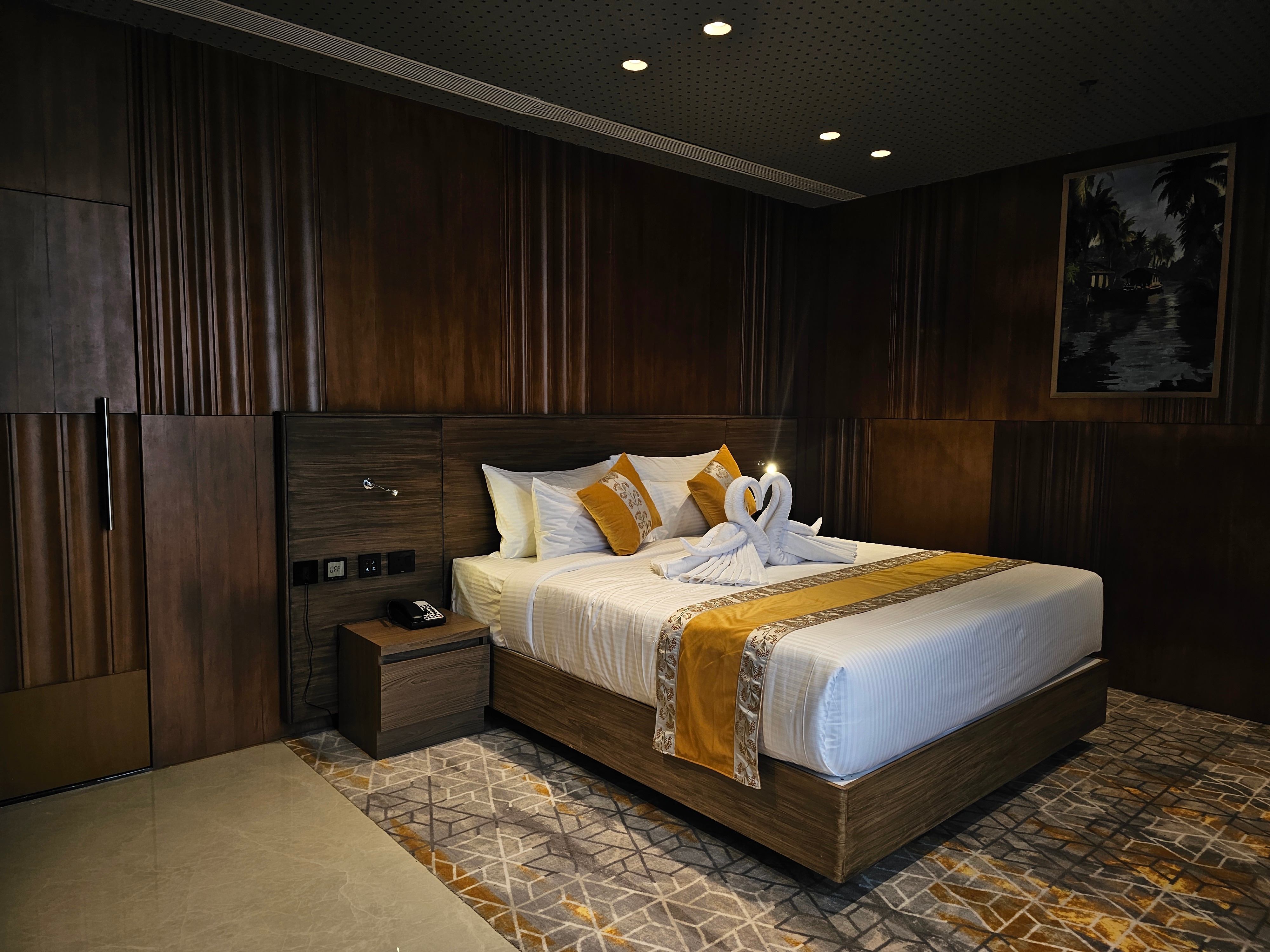 Ramada Encore Kochi Kalamassery - Tap to explore photos