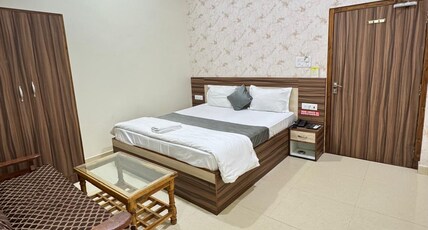 HOTEL TEMPLE TREE Room Type - Executive room
