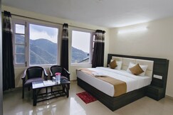 Dalhousie Sadar Inn Near Subhash Chowk