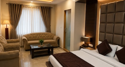 Hotel The Grand Majestic Room Type - Premium Room With Free Wi Fi Hotel The Grand Majestic Room Type - Premium Room With Free Wi Fi