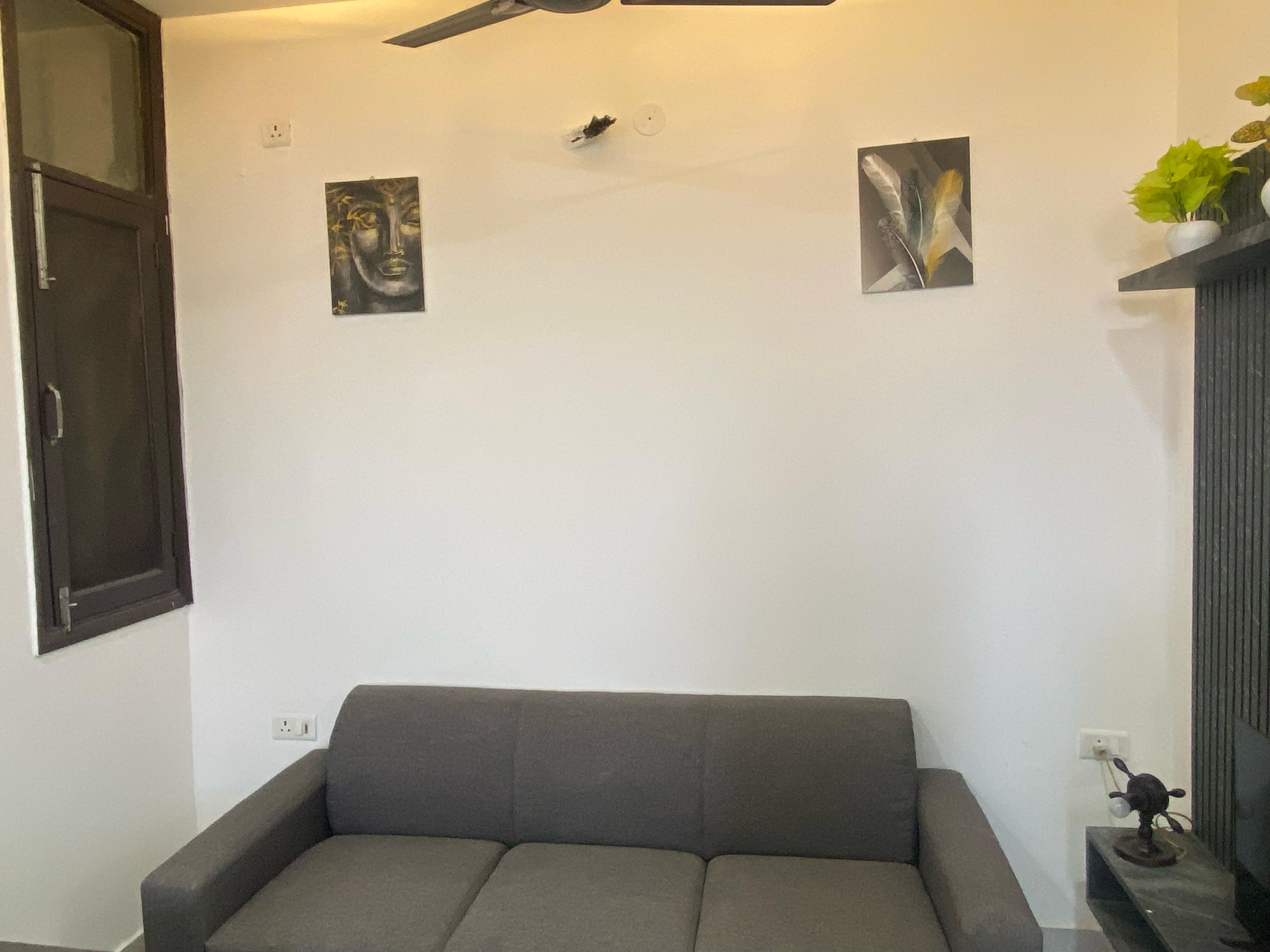 2BHK Stay in Dwarka - Tap to explore photos