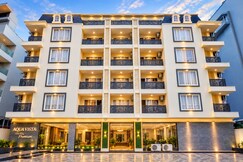 Address of Aqua Vista