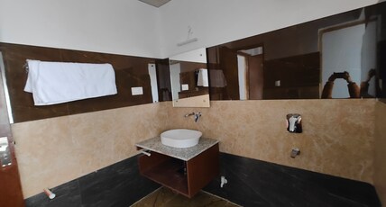 Indus Serenity Retreat Ladakh Room Type - deluxe Room