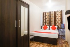 Super Hotel O River View Near Shaniwar Wada