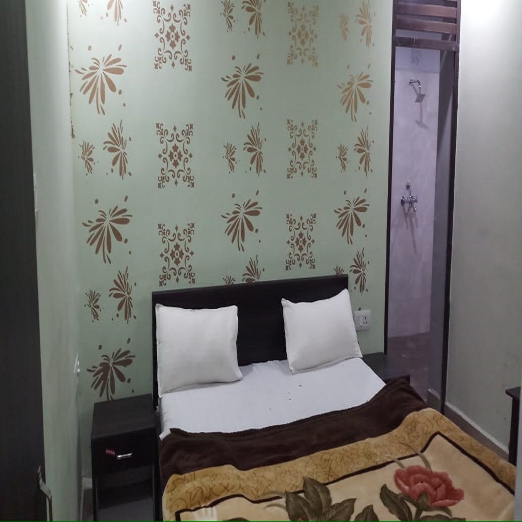 Satyam Hotel - Tap to explore photos