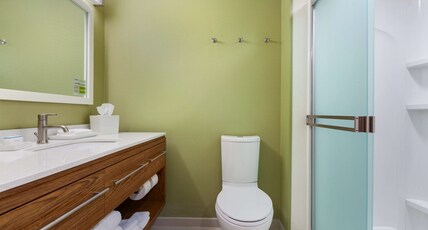 Home2 Suites by Hilton Champaign Urbana Room Type - 1QN HEARING ACC STUDIO NS