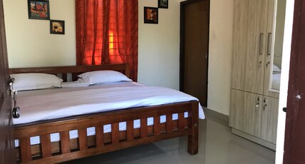 Safa Gardens Homestay Room Type - RedRose