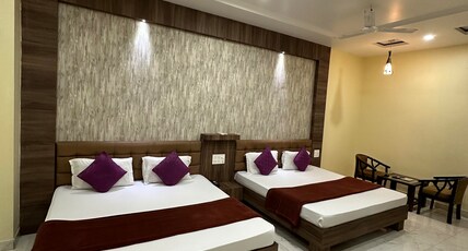The Crown Room Type - Family Suite