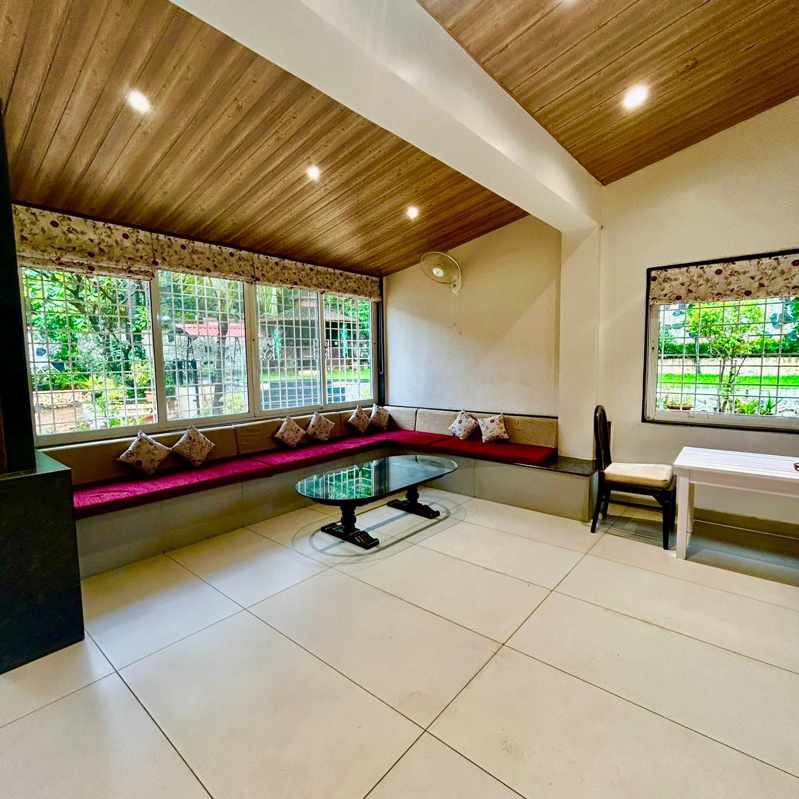 3 Idiots 4BHK Villa - Tap to explore photos