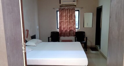 Hotel Safffron Room Type - NON AC ROOM