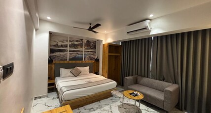 Monarch Montvert Rabale Room Type - Executive Room