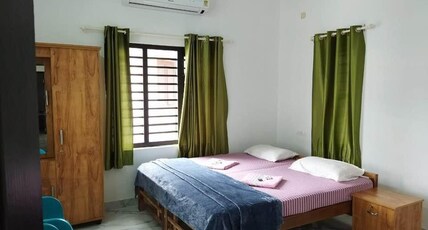 Jayuz Homestay Room Type - AC Double Room