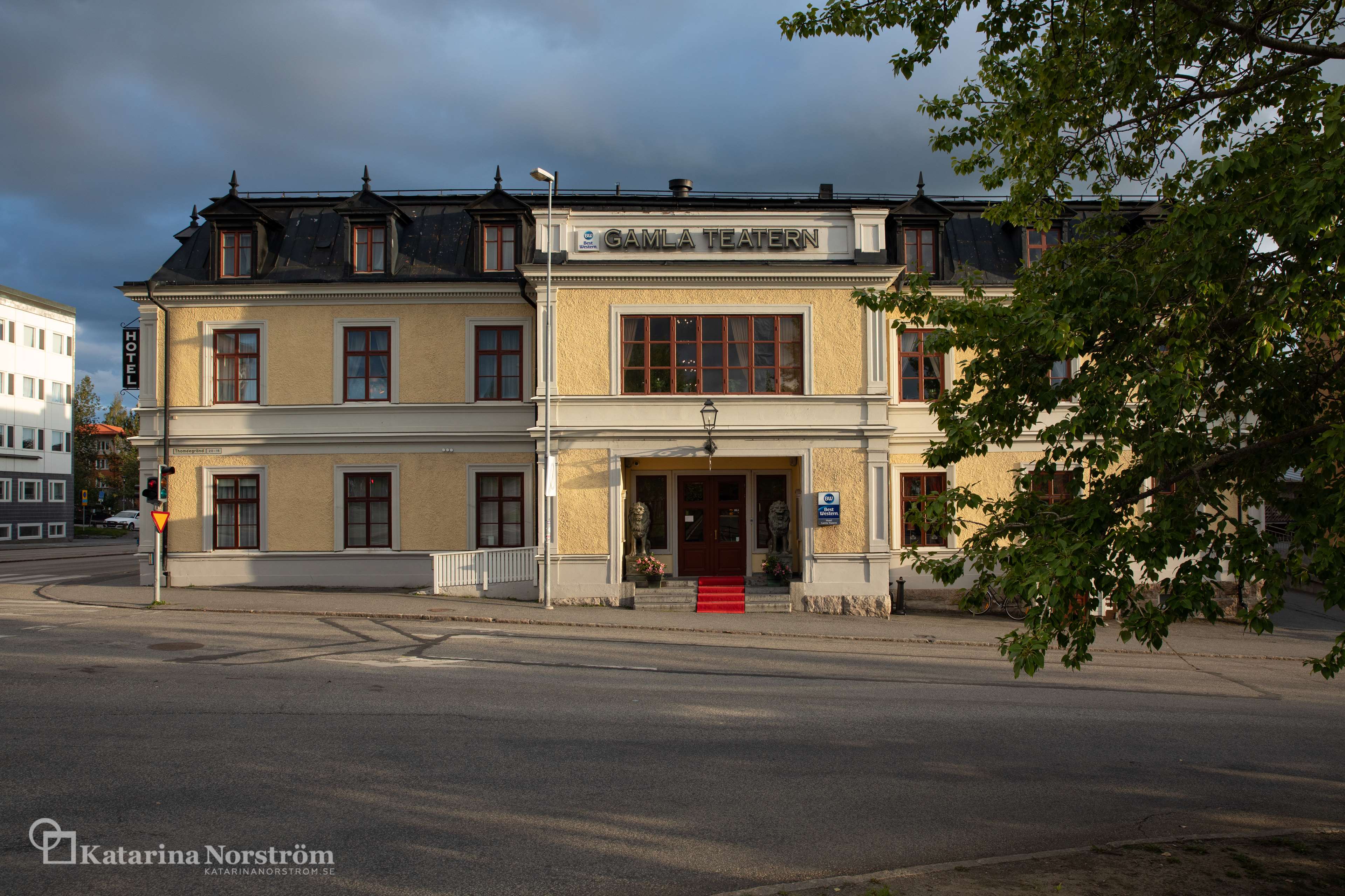 Best Western Hotel Gamla Teatern - Tap to explore photos