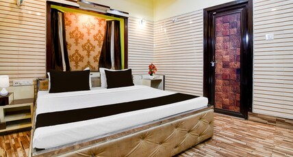 Hotel O NIT Durgapur Formerly Royal Inn Room Type - Classic with Balcony