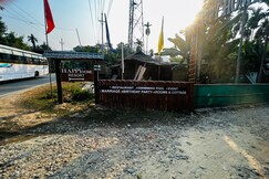 Happy Home Resort | Single Deluxe Room