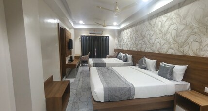 Utkal Hotels Bhubaneswar Room Type - Premium Room