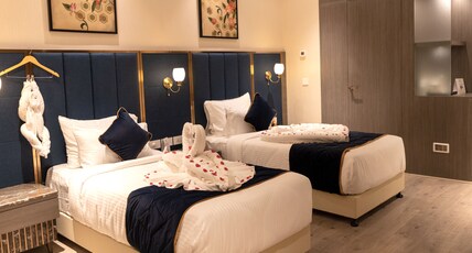 Hiland Hotel Room Type - Diamond Deluxe Room King bed or Twin Bed