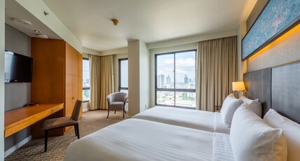 Chatrium Sathon Bangkok Room Type - DELUXE 1 BEDROOM Twin Chatrium Sathon Bangkok Room Type - DELUXE 1 BEDROOM Twin