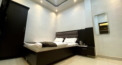 BUTTERFLY INN Room Type - Prime Double Bed Room