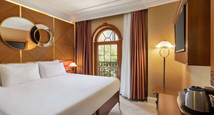 Wyndham Istanbul Old City Room Type - Standard Room with Jetted Tub