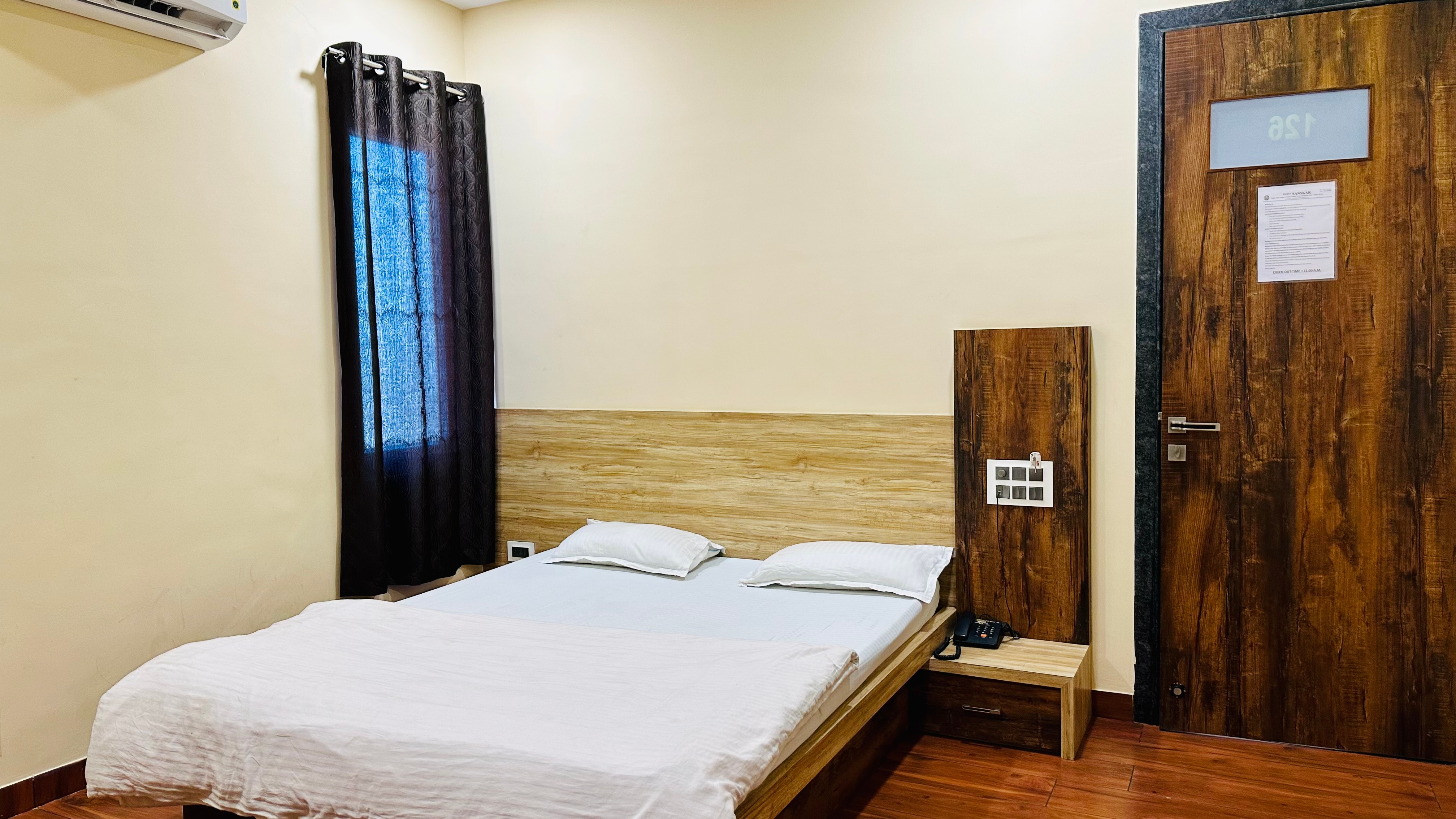 Hotel Sanskar - Tap to explore photos