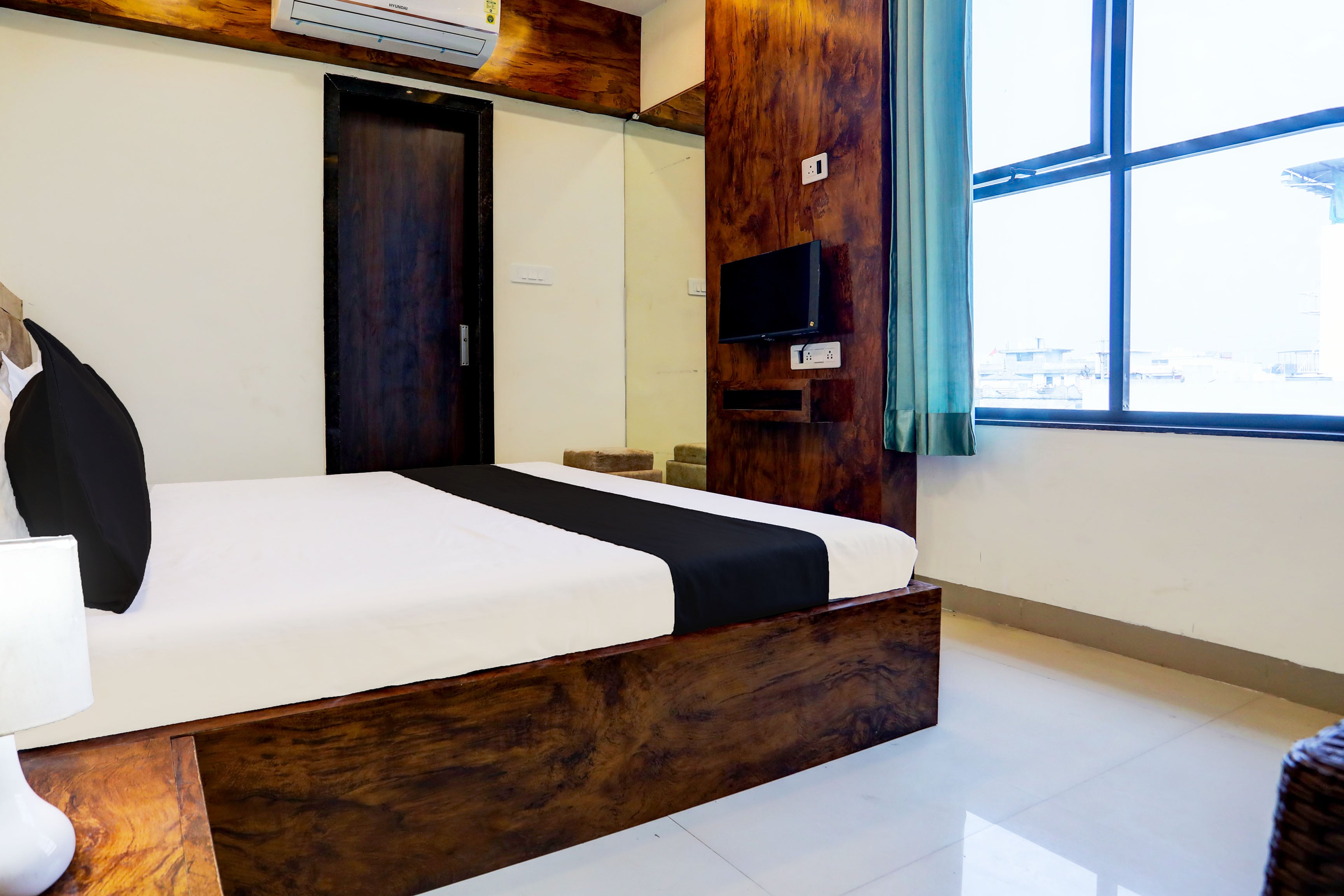 SPOT ON Hotel Shree Ji - Tap to explore photos