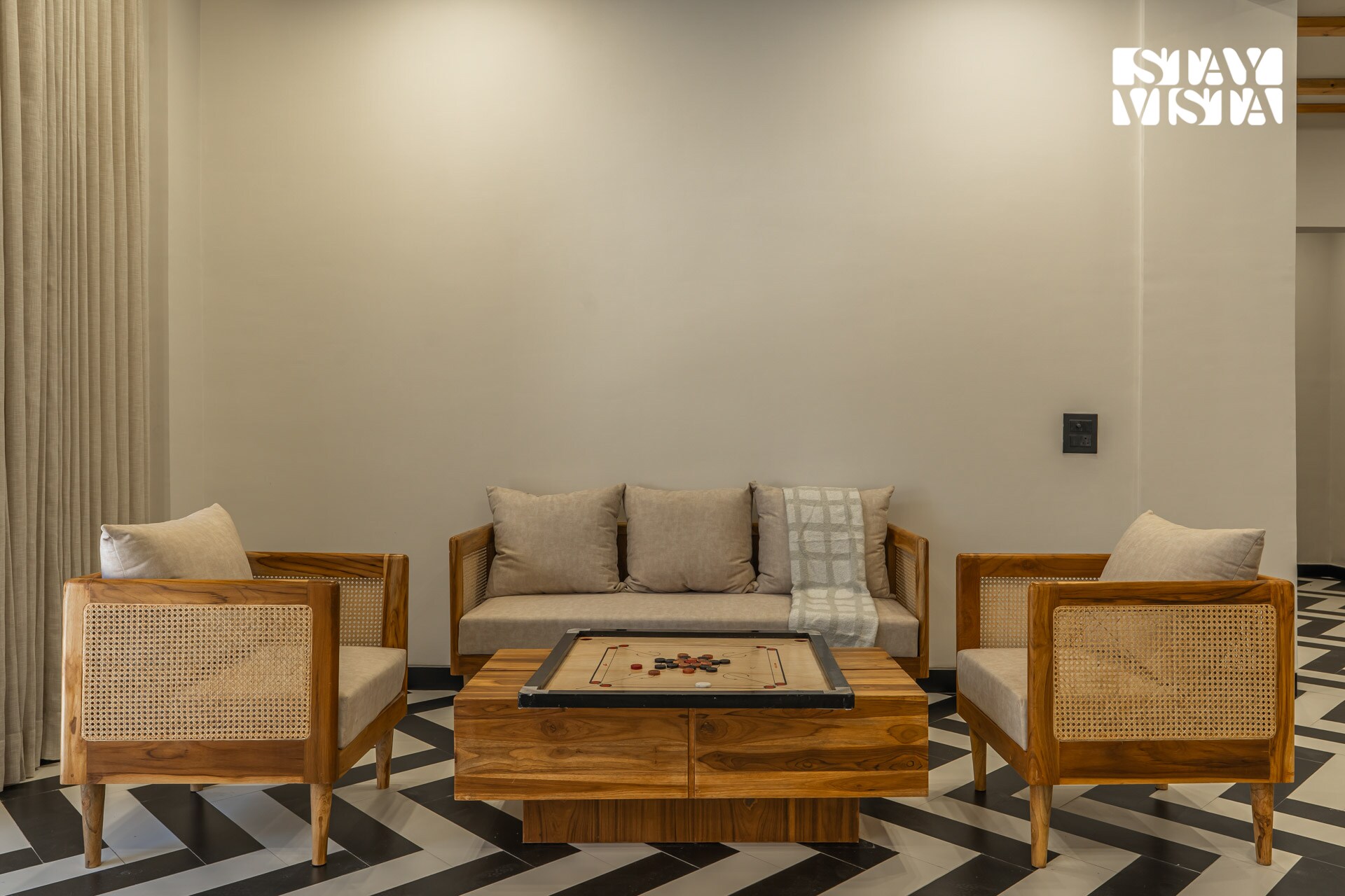 StayVista at Tres @ Himalayan Den - Tap to explore photos