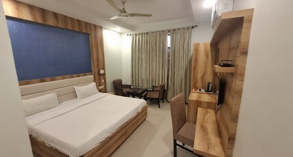 PARWATI INN Room Type - COMFORT