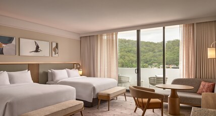 voco GOSFORD Room Type - 2 Queen Premium Balcony