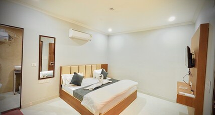 Hotel Grand Aana Inn Room Type - SUITE ROOM