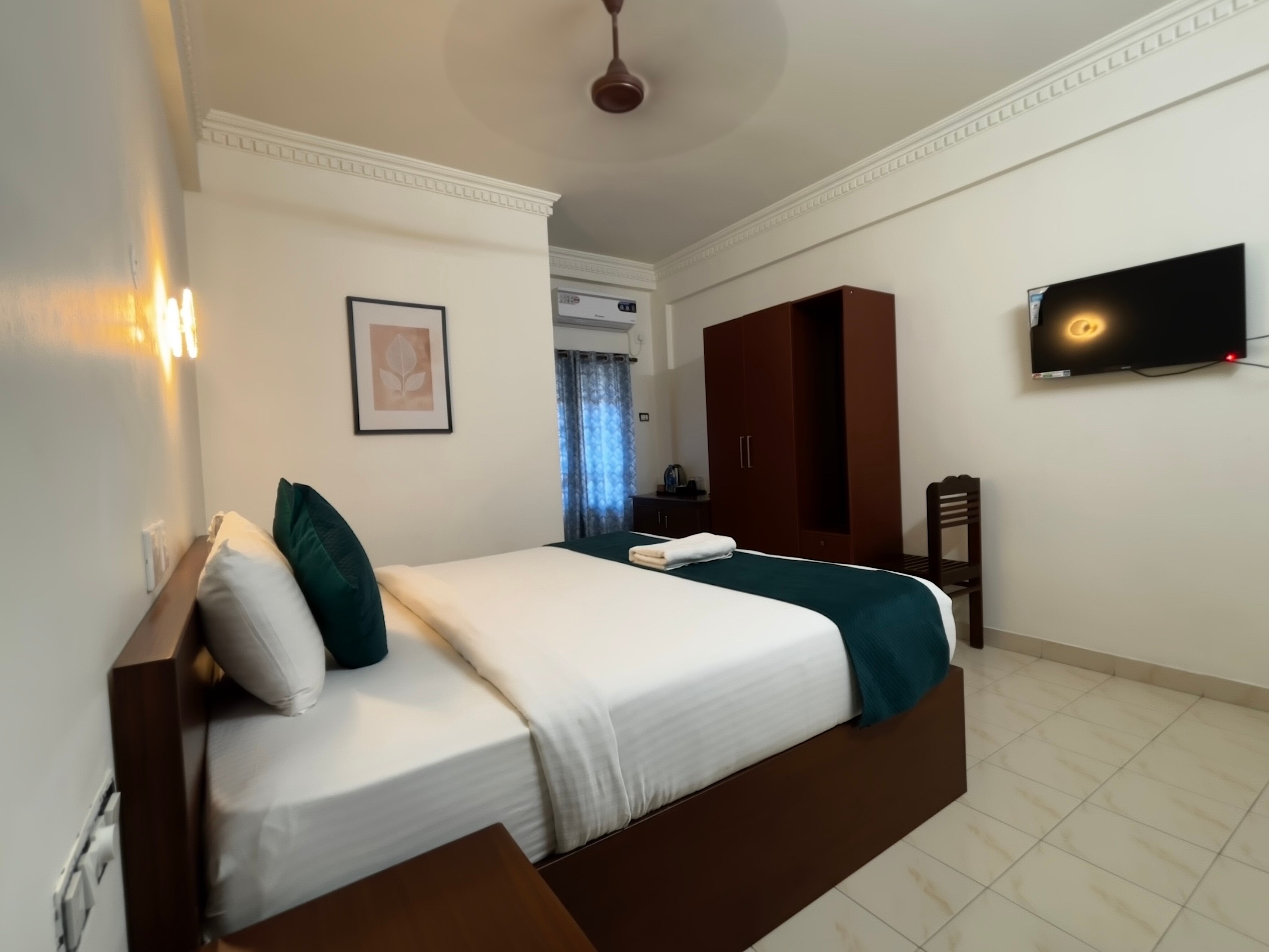 Eyden Residency - Tap to explore photos