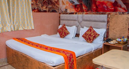 SHREE KRISHNA HOTELS AND RESORTS Room Type - Deluxe(Double Bed) AC Room (24 Hrs. Complimentary Drop to Airport Only Available). SHREE KRISHNA HOTELS AND RESORTS Room Type - Deluxe(Double Bed) AC Room (24 Hrs. Complimentary Drop to Airport Only Available).