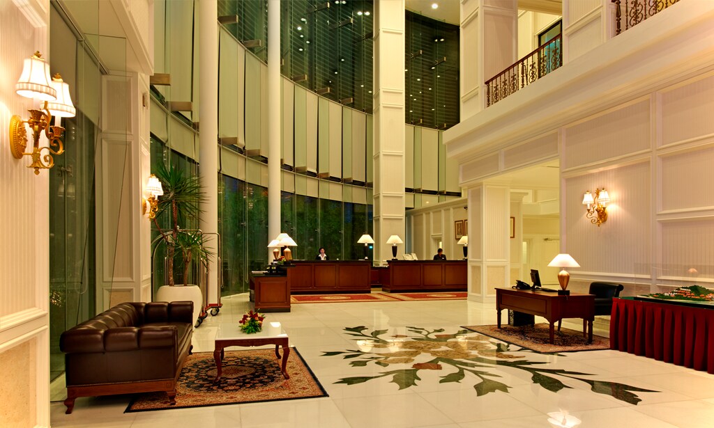 Main gallery