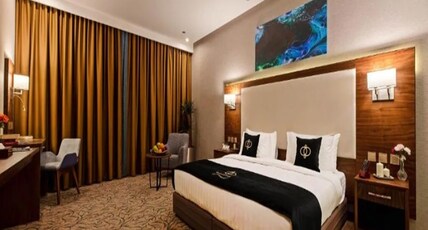 Sunday Emerald Hotel Room Type - Deluxe Room King