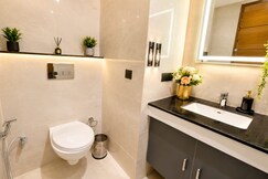 Photos of The Suites Inn Studios 
