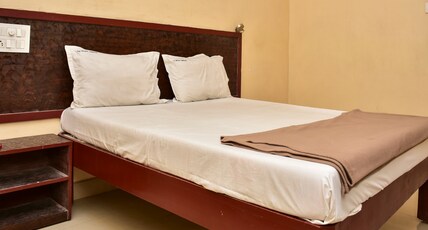 KSR  GRANDS Room Type - Standard non ac Room