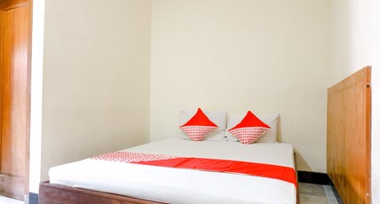 Hotel O otel Graha Prima Room Type - Saver Double