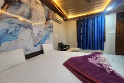 Hotel Saini Homestay 