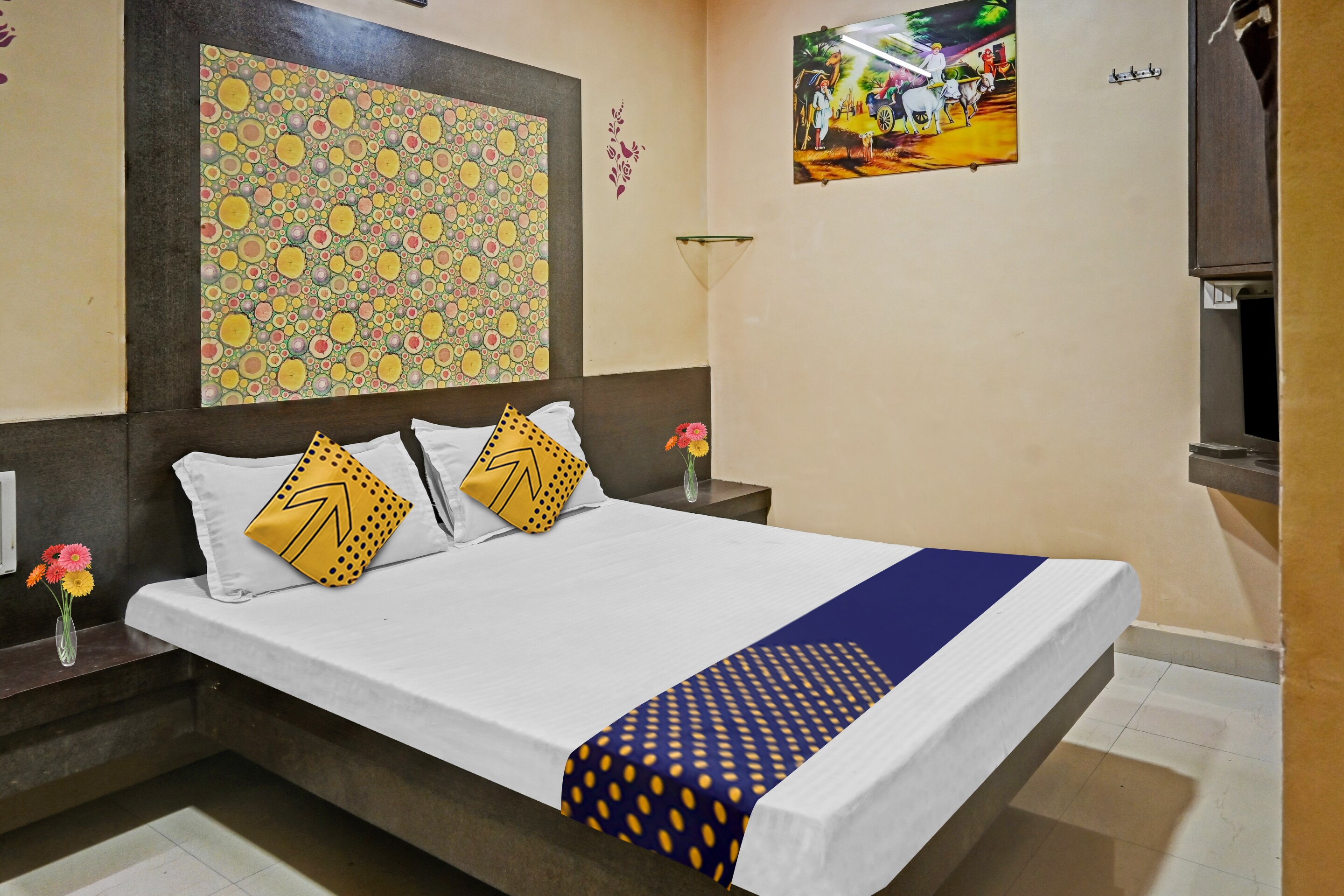 Hotel O Sai Leela Residency - Tap to explore photos