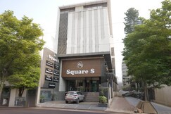 Hotel Square S