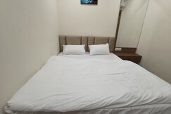 Hotel Shivaarambh Homestay