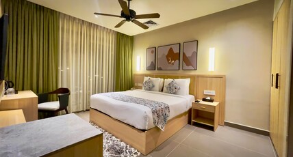 The Solitaire Bliss Room Type - Deluxe Double Room