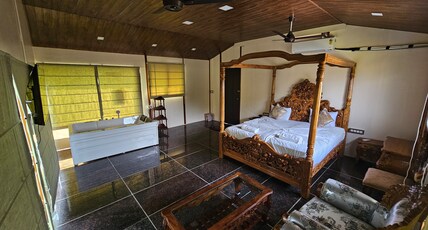 GIRI Sarovar Resort Room Type - Family Suite