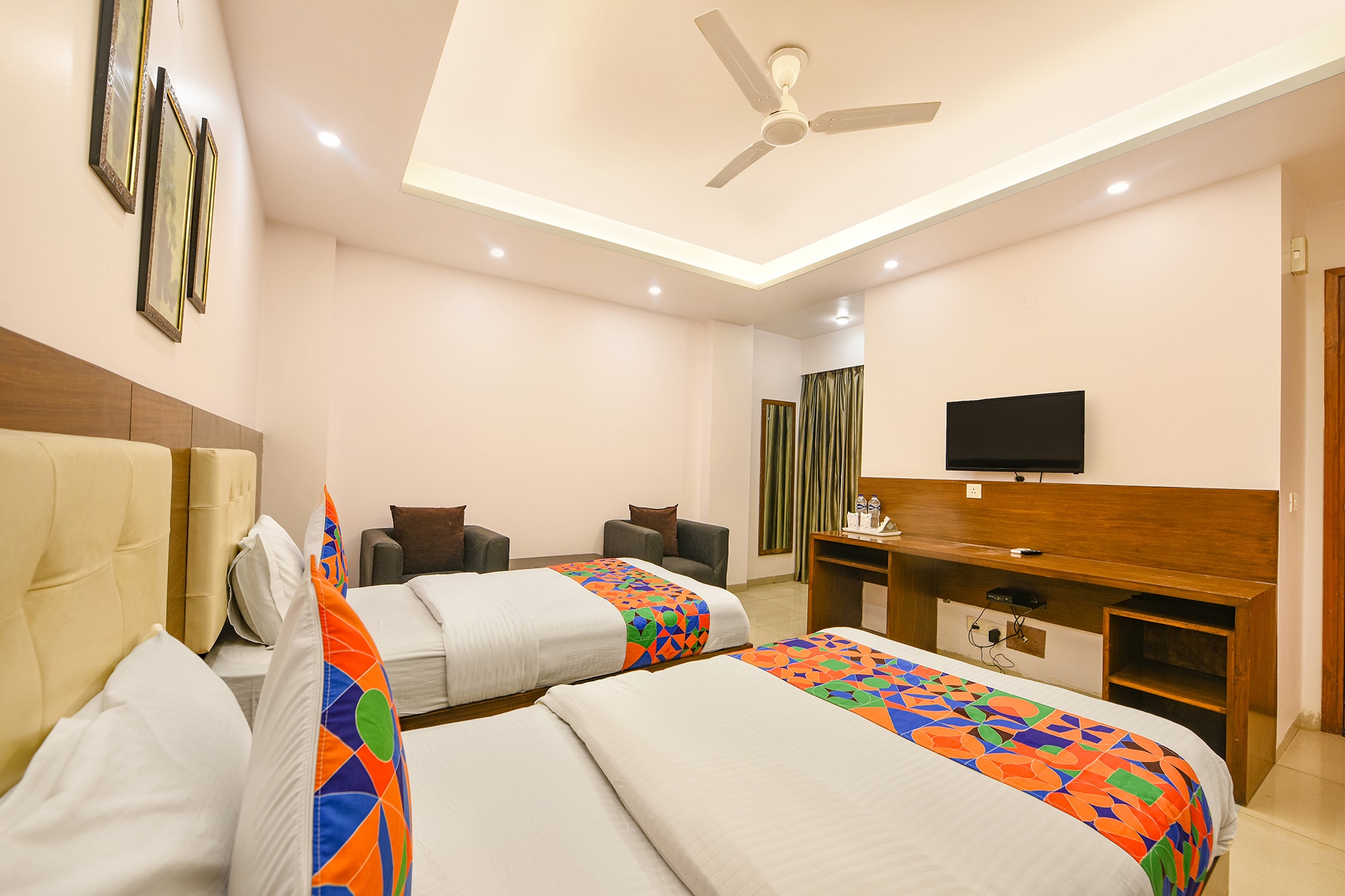 FabHotel Silver Oak BnB - Nr. Yashobhoomi Convention Centre - Tap to explore photos
