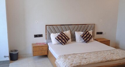 Hotel rose place Room Type - Superior hill view