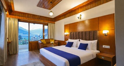The Radiant Resort Manali Room Type - Luxury Room with Balcony and Mountain View