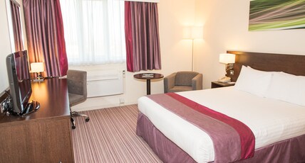 Holiday Inn SLOUGH - WINDSOR Room Type - 1 Double Standard