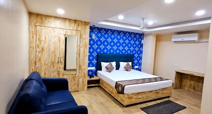 The Santosh Inn Room Type - Family Room