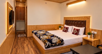 Vizvei Home Stay Room Type - Super Delux - Mountain View Vizvei Home Stay Room Type - Super Delux - Mountain View